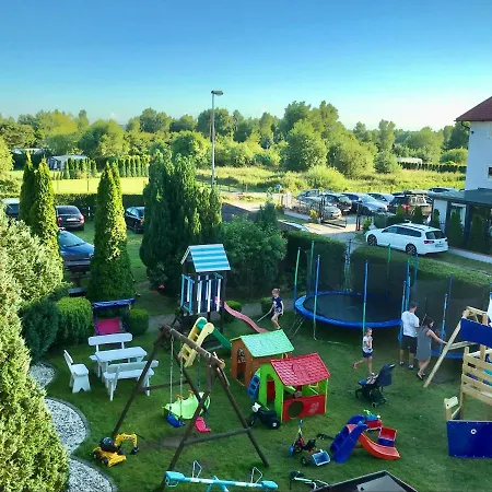 Δωμάτια σε οικογενειακή κατοικία Baltic Karwia